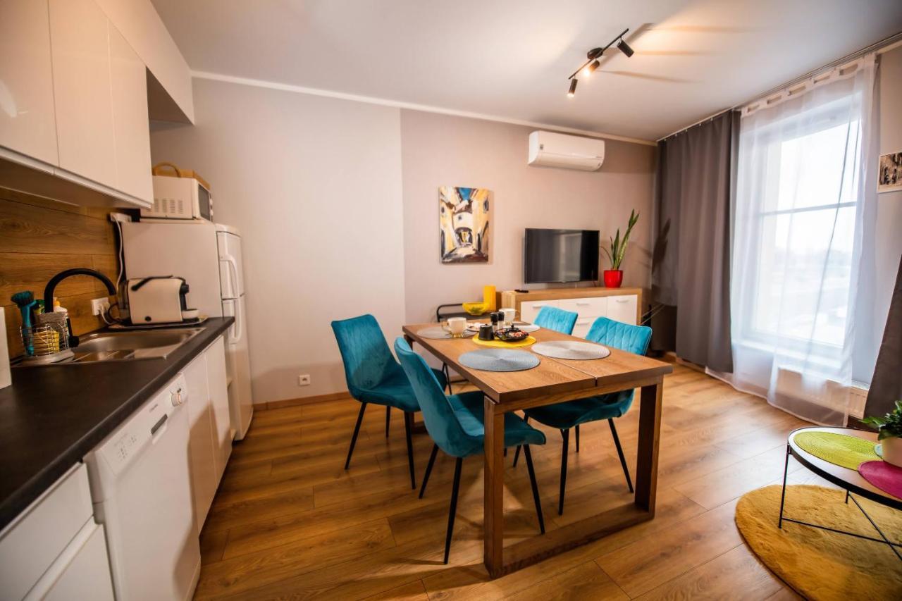 Apartament Miodowa 42 Z Miejscem Parkingowym كراكوفيا المظهر الخارجي الصورة