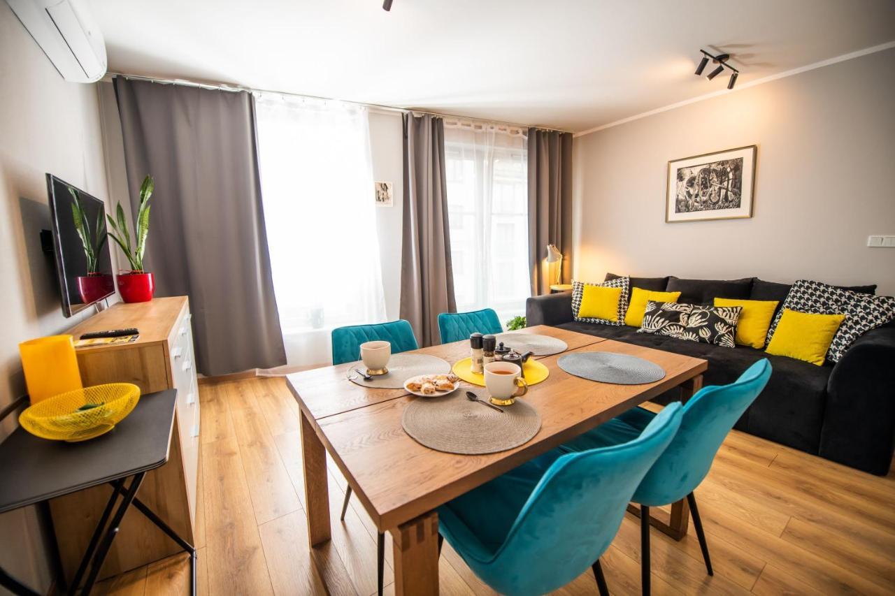 Apartament Miodowa 42 Z Miejscem Parkingowym كراكوفيا المظهر الخارجي الصورة